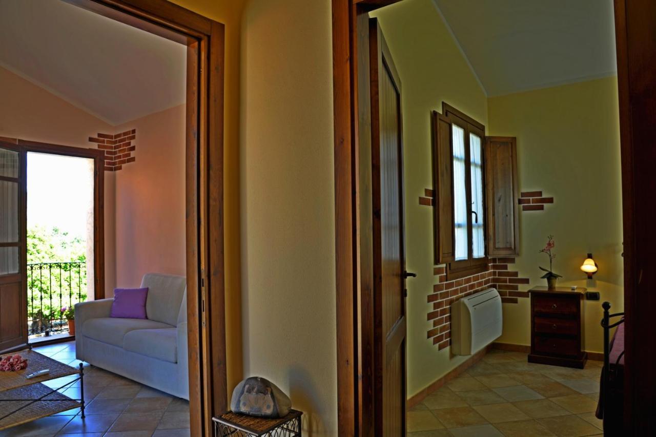 Hotel La Corte Rosada Villasimius Exterior foto
