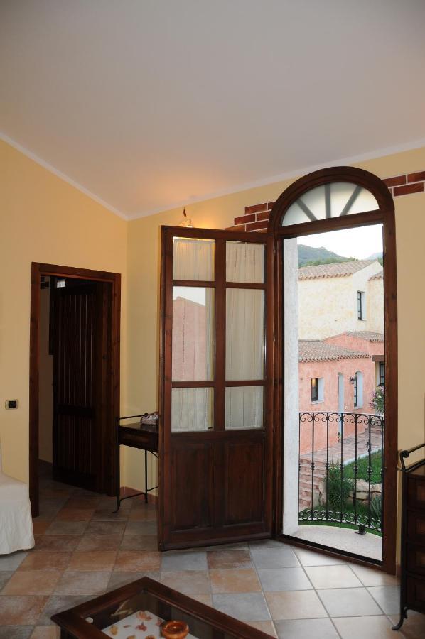 Hotel La Corte Rosada Villasimius Exterior foto